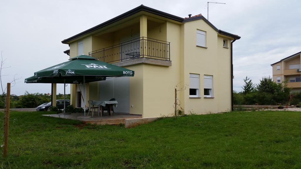 Apartment Adriatic Umag Exteriör bild