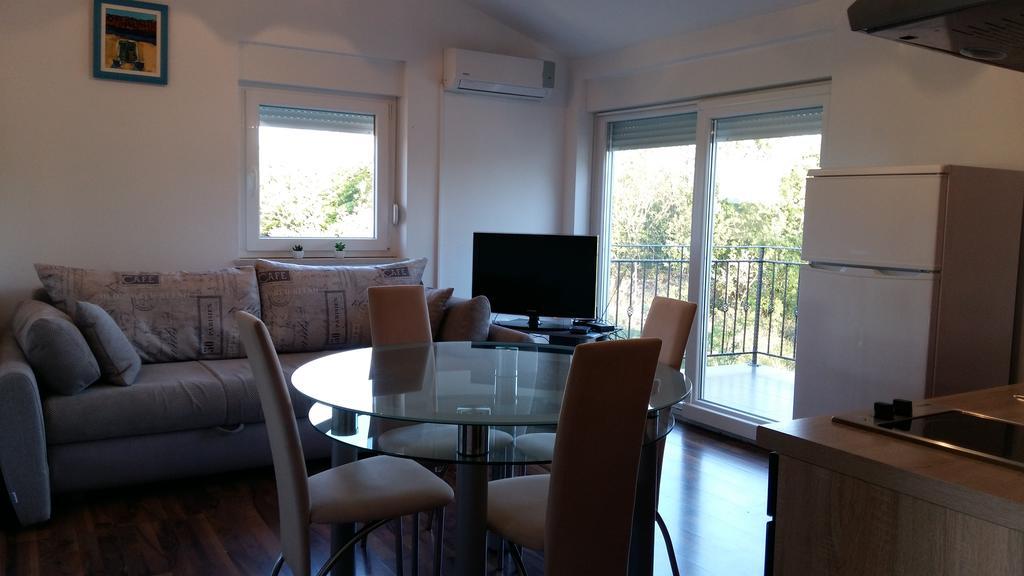 Apartment Adriatic Umag Exteriör bild